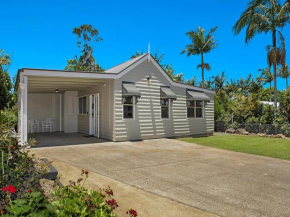 Sweet Cottage, sleeps 4 - stroll to Maleny, Maleny